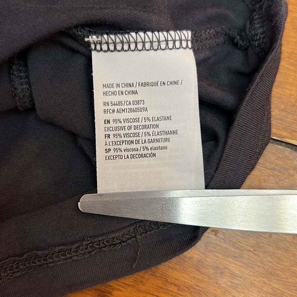 American Eagle Outfitters Soft & Sexy Smocked Top Size Small - Picture 6 of 7